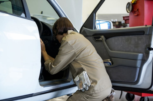 Jupiter Chevrolet Collision Center Garland TX | Repairs