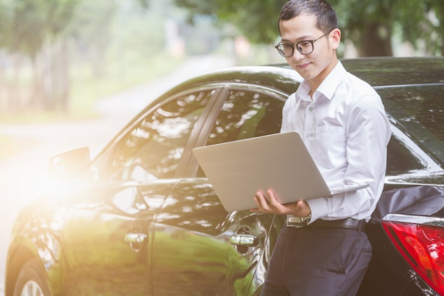 Online Car Research: Why Digital Tools Drive Purchases