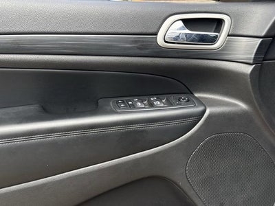 2020 Jeep Grand Cherokee Altitude 4x2
