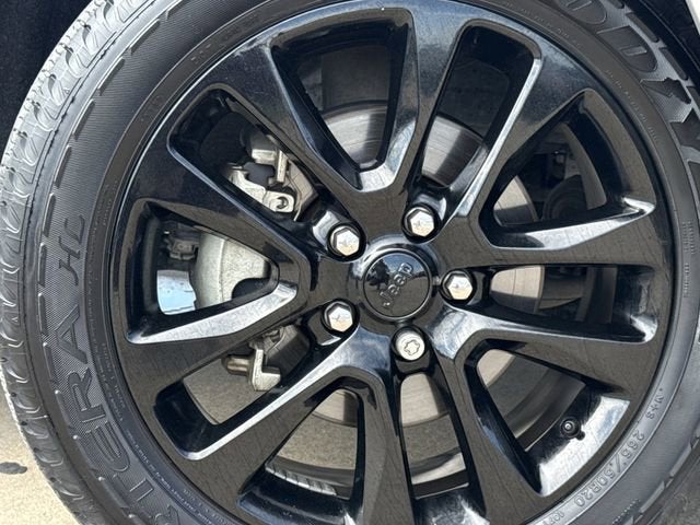 2020 Jeep Grand Cherokee Altitude 4x2