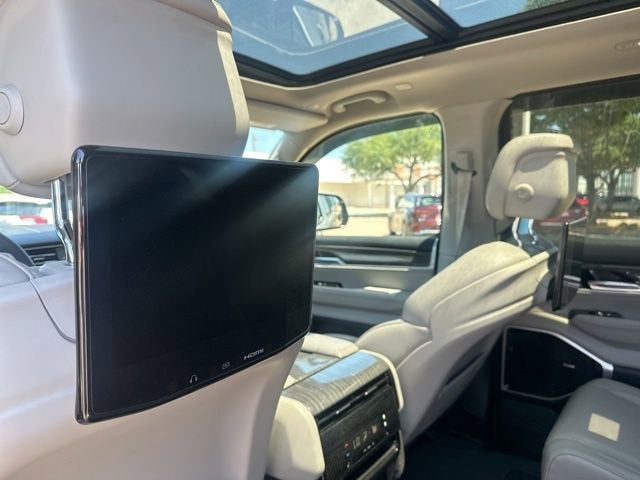 2022 Jeep Wagoneer Series III 4x4