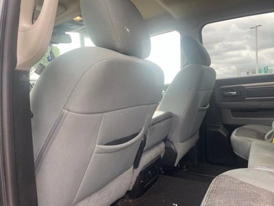 2019 RAM 1500 Classic Big Horn Crew Cab 4x2 6'4" Box