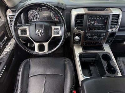 2018 RAM 1500 Laramie Crew Cab 4x4 5'7" Box