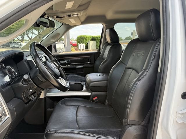 2018 RAM 1500 Laramie Crew Cab 4x4 5'7" Box