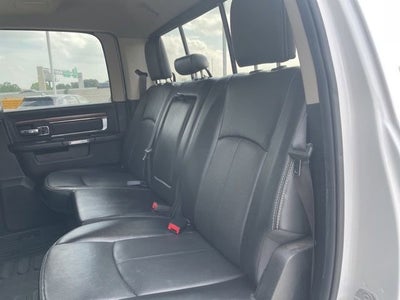 2018 RAM 1500 Laramie Crew Cab 4x4 5'7" Box