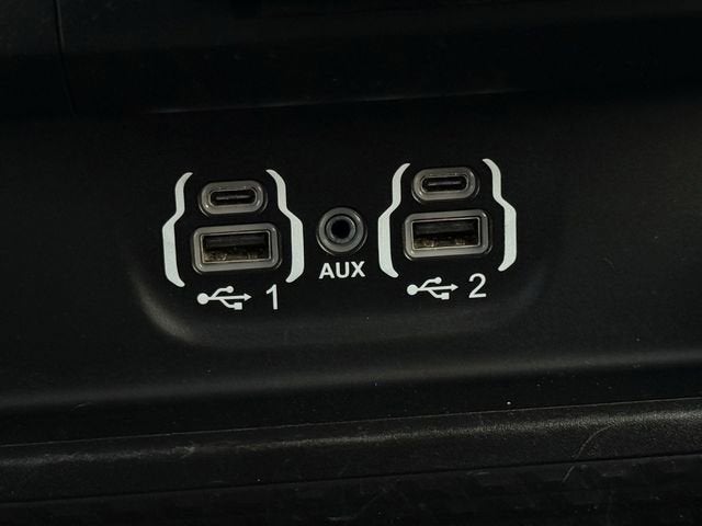 2024 RAM 1500 Laramie Crew Cab 4x4 5'7" Box