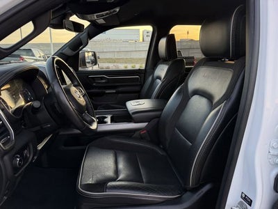 2024 RAM 1500 Laramie Crew Cab 4x4 5'7" Box