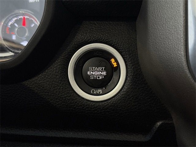 2021 RAM 1500 Laramie Crew Cab 4x4 5'7" Box