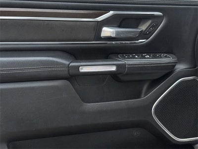 2021 RAM 1500 Laramie Crew Cab 4x4 5'7" Box