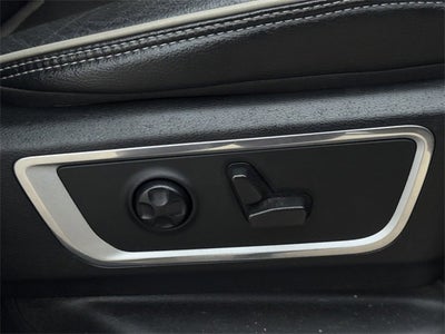 2021 RAM 1500 Laramie Crew Cab 4x4 5'7" Box