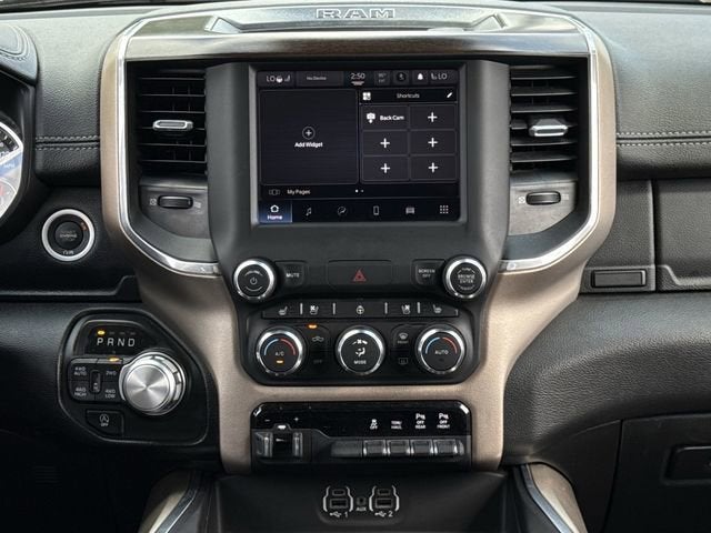 2022 RAM 1500 Laramie Crew Cab 4x4 5'7" Box