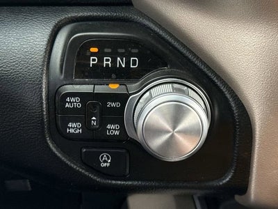 2022 RAM 1500 Laramie Crew Cab 4x4 5'7" Box