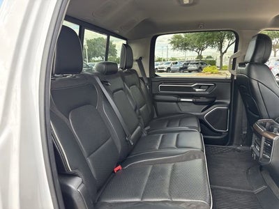 2022 RAM 1500 Laramie Crew Cab 4x4 5'7" Box