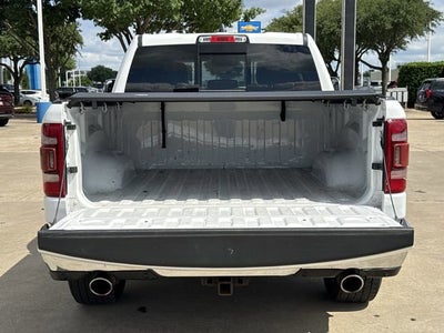 2022 RAM 1500 Laramie Crew Cab 4x4 5'7" Box