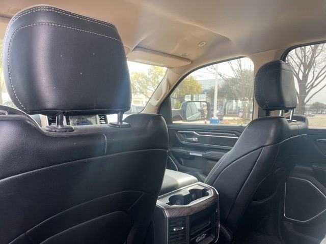 2019 RAM 1500 Laramie Crew Cab 4x4 5'7" Box