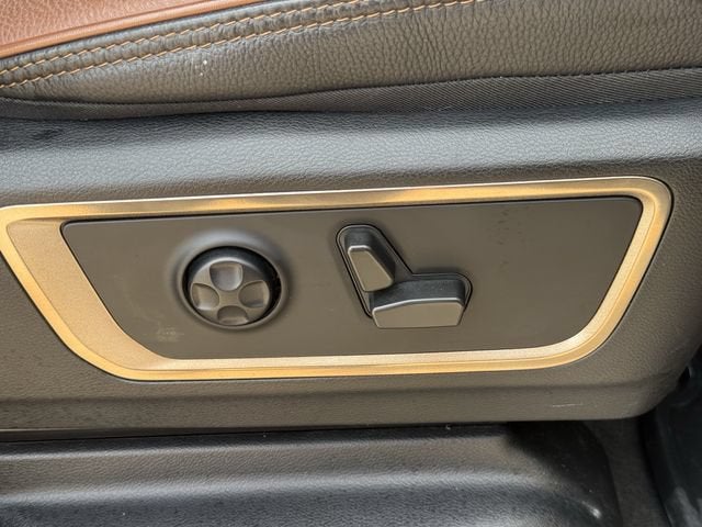 2022 RAM 1500 Limited Longhorn Crew Cab 4x4 5'7" Box