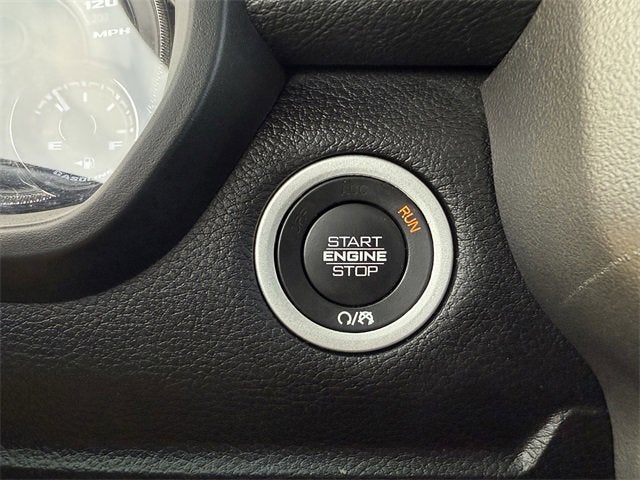 2020 RAM 1500 Rebel Crew Cab 4x4 5'7" Box