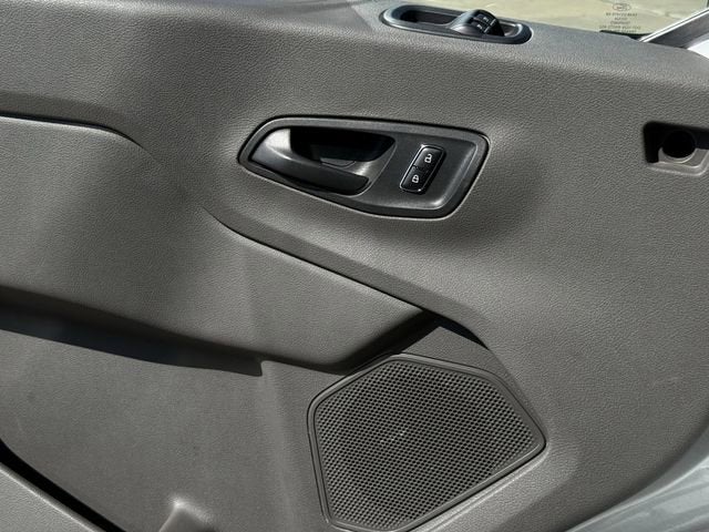 2023 Ford Transit Cargo Van T250 LOW RF RWD