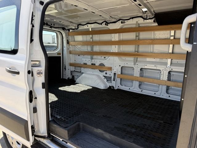 2023 Ford Transit Cargo Van T250 LOW RF RWD