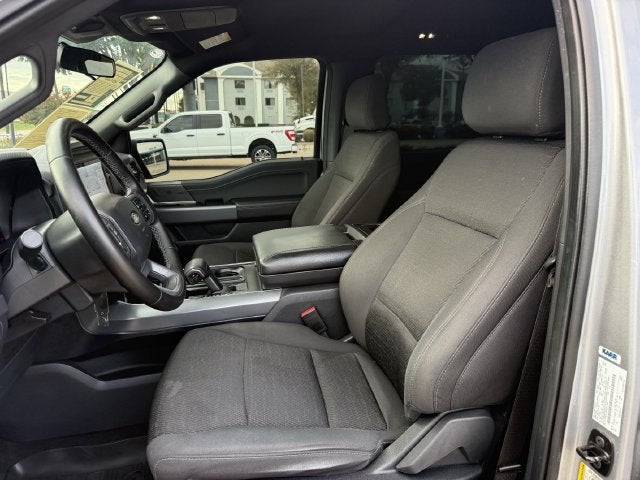 2025 Ford F-150 XLT - Photo 27