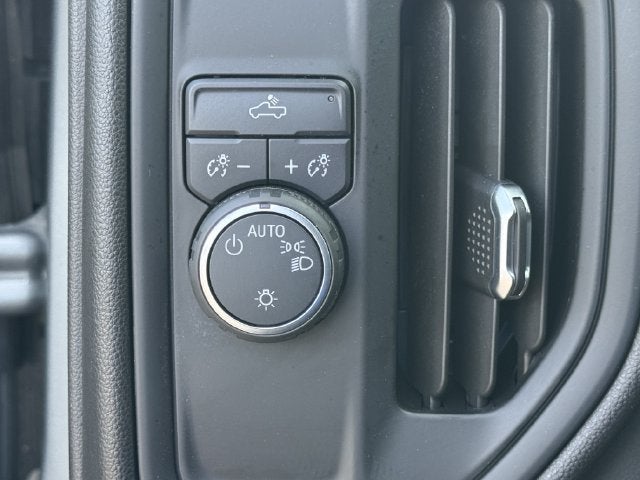 2025 Chevrolet Silverado 1500 Custom - Photo 23
