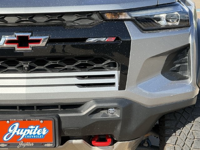 2025 Chevrolet Colorado ZR2 - Photo 10