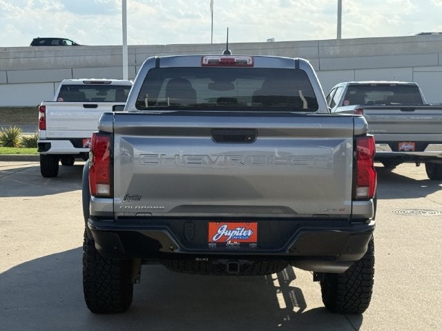 2025 Chevrolet Colorado ZR2 - Photo 6