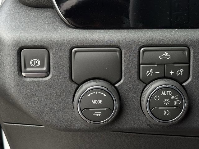 2023 Chevrolet Silverado 1500 LT - Photo 23