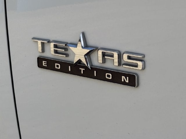 2022 Chevrolet Silverado 1500 LT - Photo 11