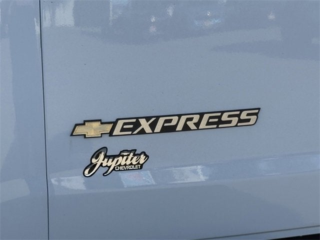 2025 Chevrolet Express Cargo 2500 WT