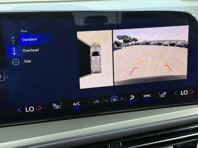 2024 Chevrolet Traverse LS