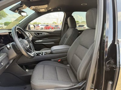 2024 Chevrolet Traverse LS