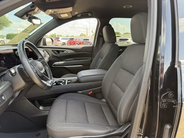 2024 Chevrolet Traverse LS