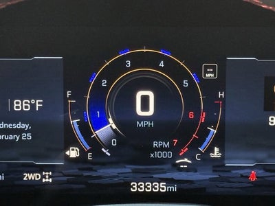 2025 Chevrolet Suburban RST