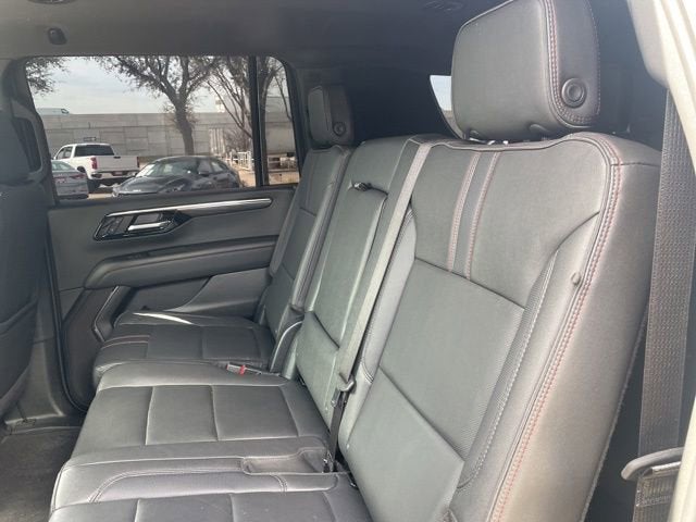 2025 Chevrolet Suburban RST