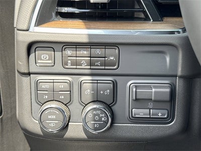 2025 Chevrolet Suburban High Country