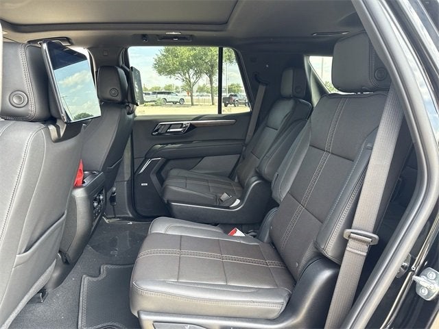 2025 Chevrolet Suburban High Country