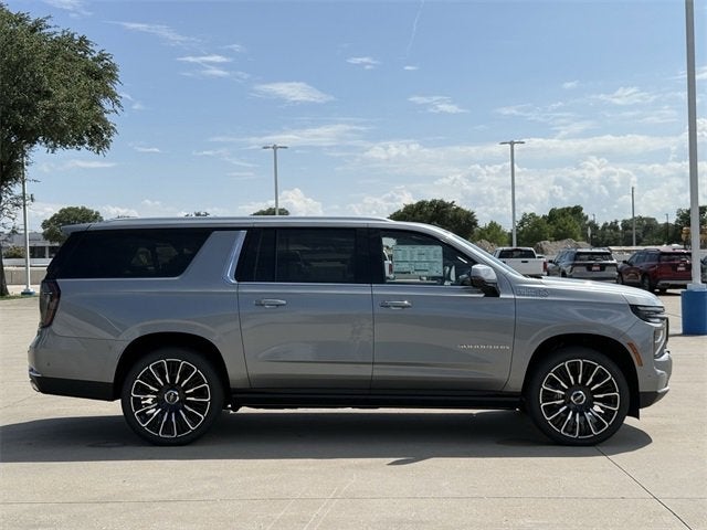 2025 Chevrolet Suburban High Country
