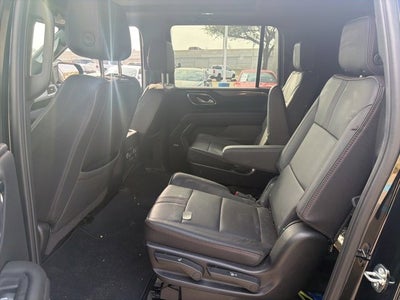 2024 Chevrolet Suburban RST