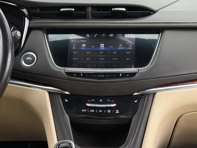2017 Cadillac XT5 Luxury - Photo 19