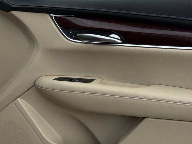 2017 Cadillac XT5 Luxury - Photo 29