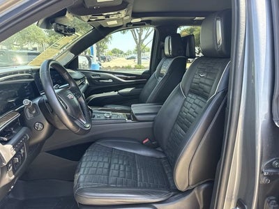 2022 Cadillac Escalade Premium Luxury Platinum
