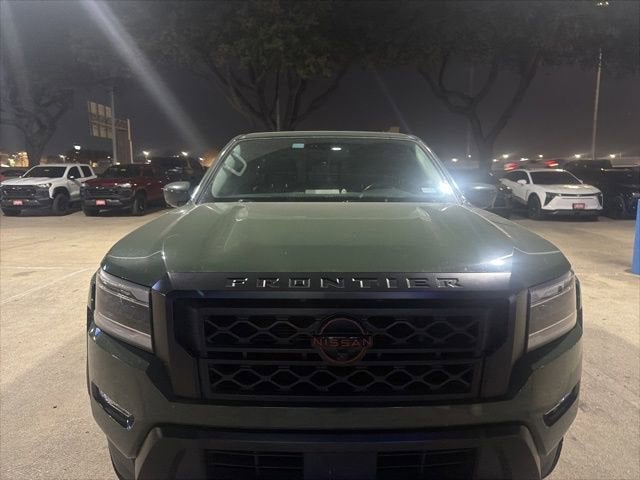 2022 Nissan Frontier Crew Cab PRO-X 4x2