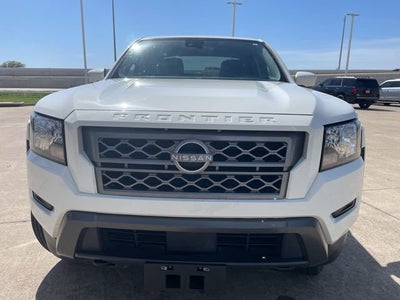 2023 Nissan Frontier SV