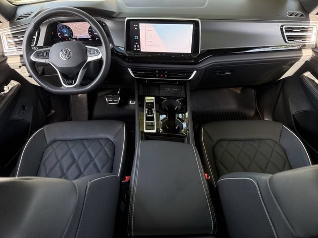 2026 Volkswagen Atlas Cross Sport SEL Premium R-Line
