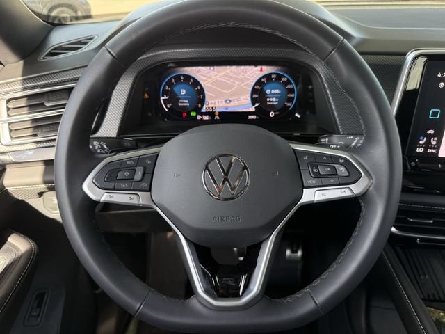 2026 Volkswagen Atlas Cross Sport SEL Premium R-Line