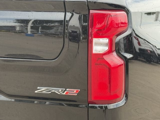 2026 Chevrolet Silverado 1500 ZR2 - Photo 8
