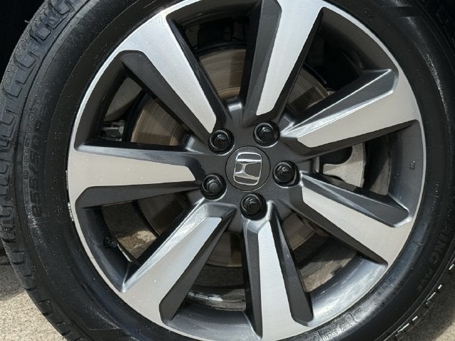 2025 Honda Pilot Touring - Photo 11