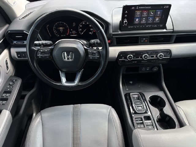2025 Honda Pilot Touring - Photo 13