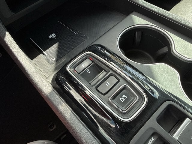 2025 Honda Pilot Touring - Photo 21